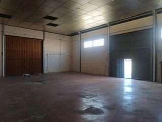 Nave industrial en alquiler en Pla de la Vallonga - Bacarot en Alicante