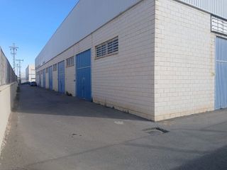 Nave industrial en alquiler en Pla de la Vallonga - Bacarot en Alicante