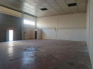 Nave industrial en alquiler en Pla de la Vallonga - Bacarot en Alicante