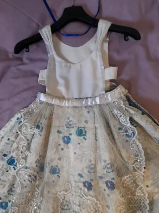 Traje de Fallera 5-7 años con manteletas