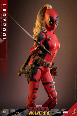 Ladypool Hot Toys 1/6 Deadpool & Wolverine
