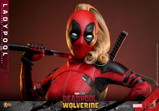 Ladypool Hot Toys 1/6 Deadpool & Wolverine