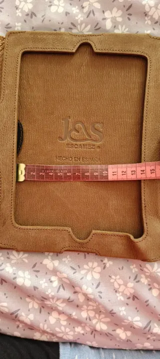 Funda tablet piel JAS ESCAMEZ Hecho en España