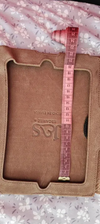 Funda tablet piel JAS ESCAMEZ Hecho en España
