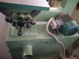 Pulidora de cinta industrial