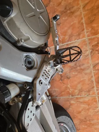 Aprilia Dorsoduro 750 2008