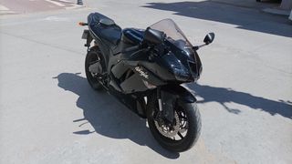 Kawasaki ZX6R 2008 Negra
