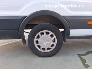 Ford Transit 350 96kW L4H3 Van Trend RWD