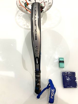 NOX Equation praticamente nuova con grip e polsino