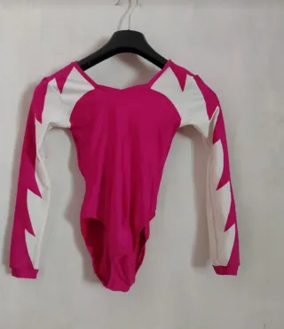 Body con gonna sportivo