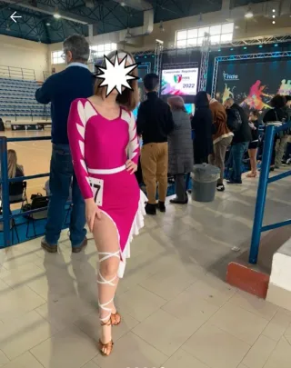 Body con gonna sportivo