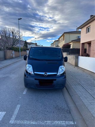 Opel Vivaro 2014