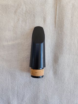 Boquilla con corcho para clarinete – Negra (nueva)