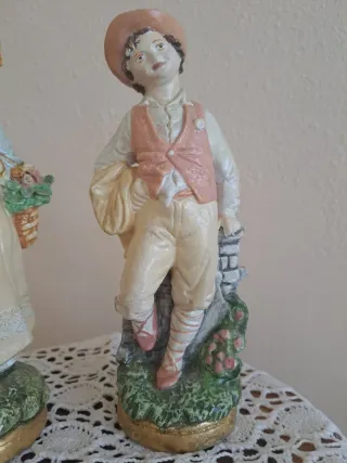 Figuras Capodimonte Niña y Niño