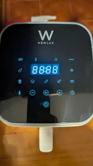Freidora de Aire Newlux 1200W