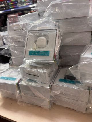 Mini Auriculares Bluetooth TWS Blancos