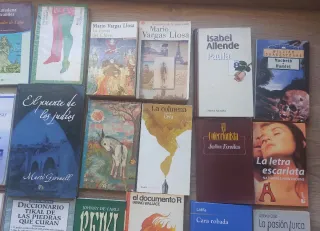 Unidad a 3 euros. Libros.