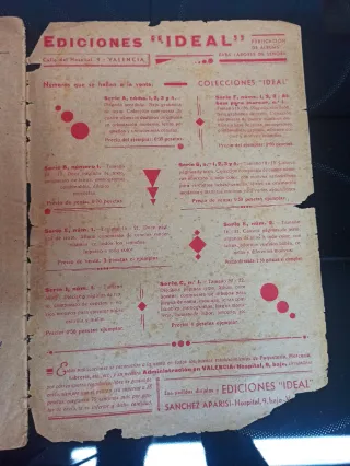 Antigua revista bordados lencería, juegos cama....