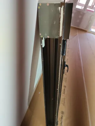 4 Ventanas aluminio bronce