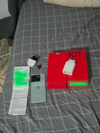 OnePlus 10T Gris
