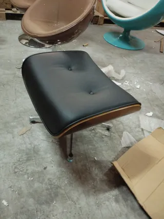 Reposapiés Otoman Negro Cuero