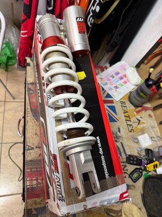 Cartuchos WP 6500 y Amortiguador WP X-PLOR