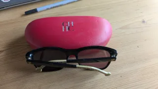 Gafas de sol Carolina Herrera negras