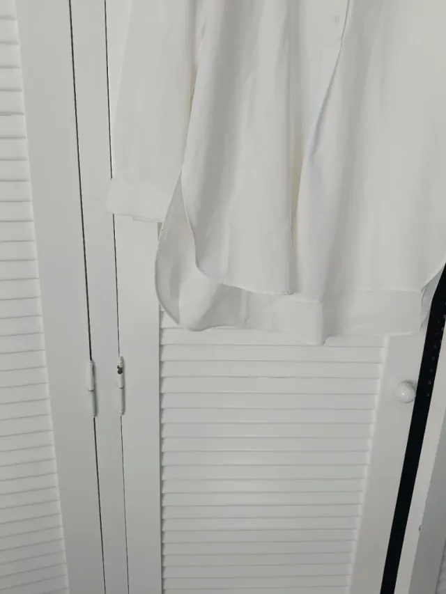 Camisa larga blanca Corte Inglés