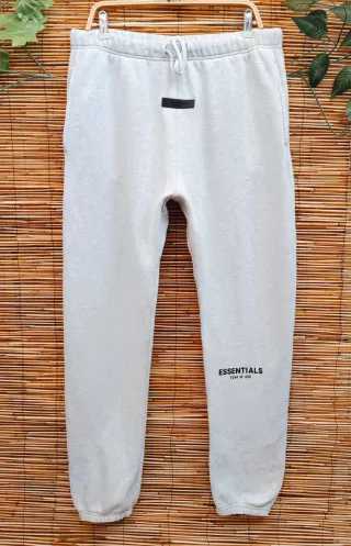 Pantalón Chándal Joggers Essentials Gris Talla L