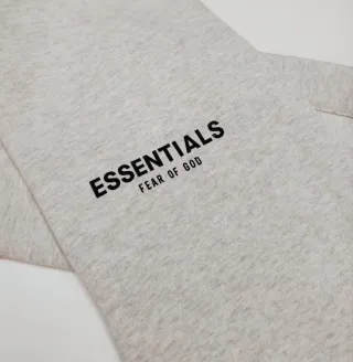 Pantalón Chándal Joggers Essentials Gris Talla L