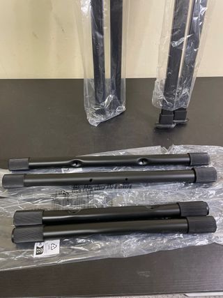 Soporte para teclado Tiger KYS14-BK con patas