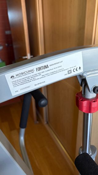 Grua eléctica Mobiclinic Fortuna