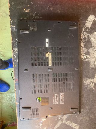 Lotes de portátiles Sony, Asus, MSI sin probar