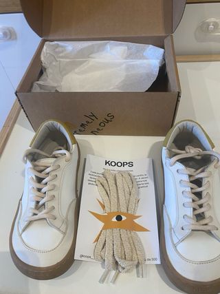 Zapatillas Koops Venan Mostaza Talla 30