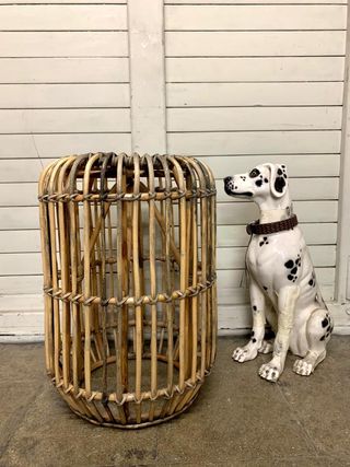 Mesa auxiliar ratán. vintage