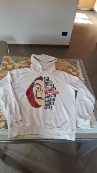 Felpa La Casa di Carta con maschera e nomi