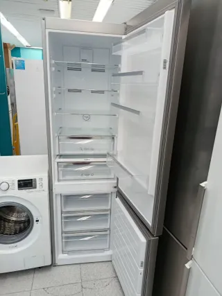 NEVERA COMBI MARCA SMEG CON GARANTÍA