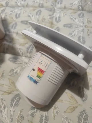 Extractor de aire moderno blanco