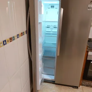 Nevera LG Americana Panel Digital