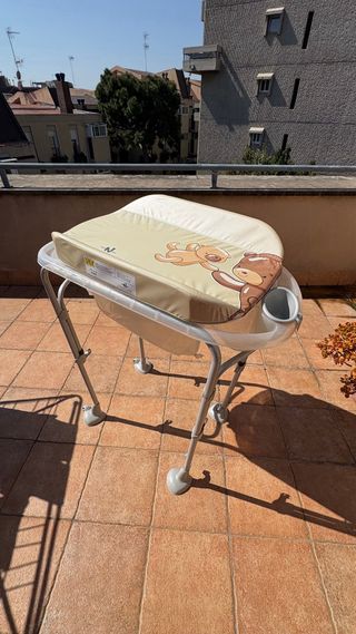 Bañera para bebé con soporte