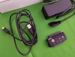 Adaptador Eminent IDE/SATA a USB 2.0