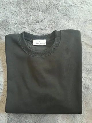 Sweatshirt Stone Island Preta