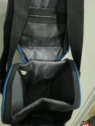 Funda para cámara réflex negra y azul