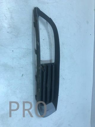 Rejilla antinieblas derecha opel insignia