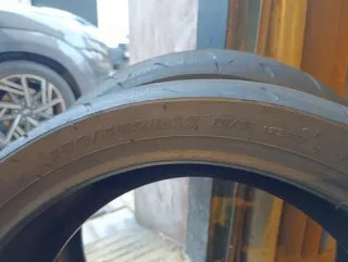 Neumático Dunlop RoadSport 2