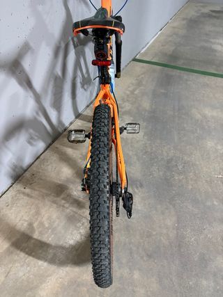 Bicicleta Giant ATX Naranja