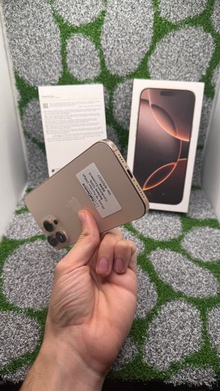 iPhone 16 Pro Max 256GB desert - Batt 100%