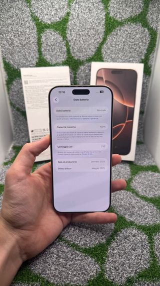 iPhone 16 Pro Max 256GB desert - Batt 100%