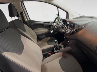 Ford Tourneo Courier 1.5 TDCi Titanium 74 kW (100 CV)