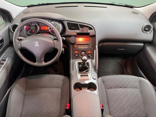 Peugeot 3008 Active 1.6 HDI 115 FAP